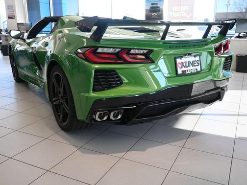 2026 Chevrolet Corvette Stingray w/1LT