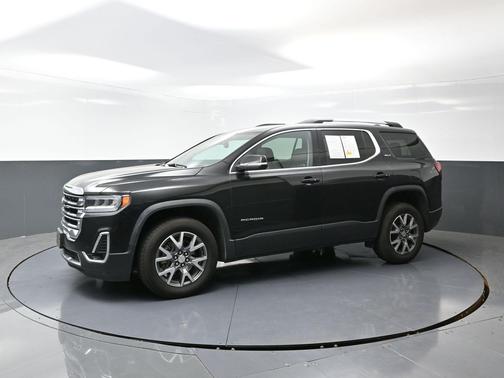 2023 GMC Acadia AWD SLT