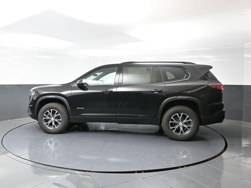 2026 GMC Acadia AWD AT4