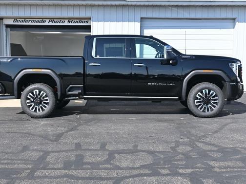 2026 GMC Sierra 3500 Denali