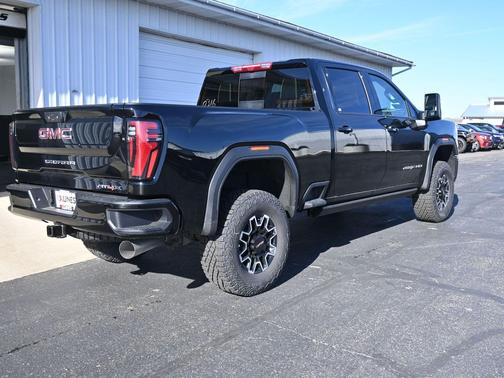 2026 GMC Sierra 2500 AT4