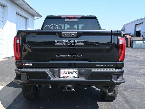 2026 GMC Sierra 3500 Denali