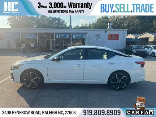 Glacier White 2023 Nissan Altima 2.5 SR Sedan