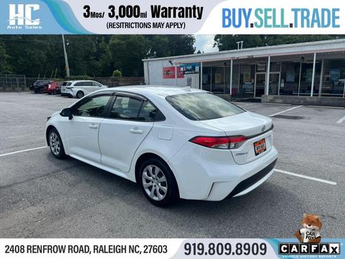 White 2022 Toyota Corolla LE CVT (Natl)