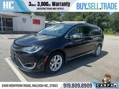 Brilliant Black Crystal Pearlcoat 2020 Chrysler Pacifica Limited FWD