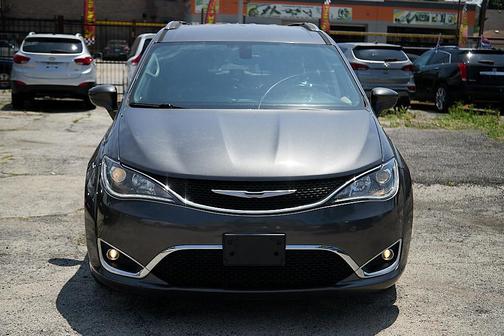 Gray 2017 Chrysler Pacifica Touring-L Plus