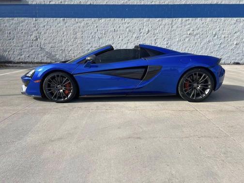 2018 McLaren 570S Base 2dr Convertible