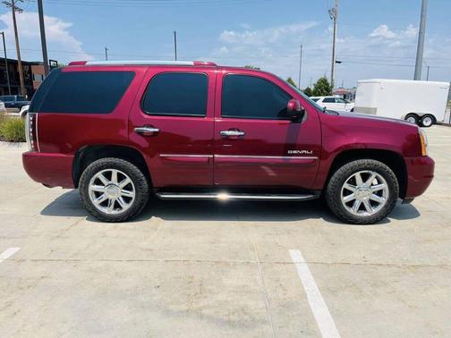 2007 GMC Yukon Denali