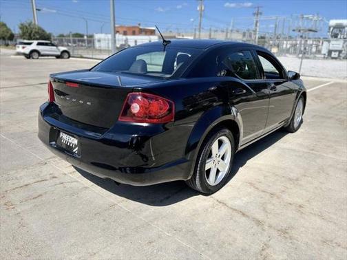 2013 Dodge Avenger SE