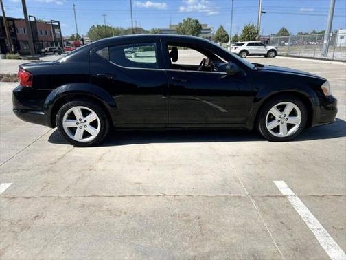 2013 Dodge Avenger SE