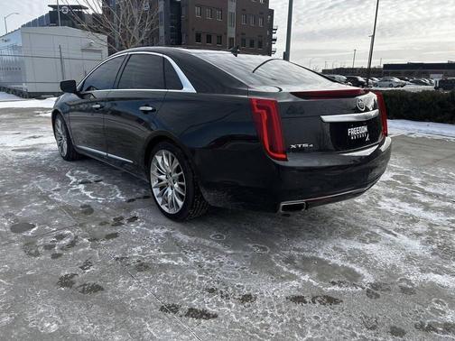 2013 Cadillac XTS Platinum