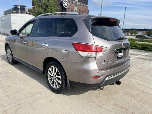 2014 Nissan Pathfinder SV