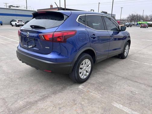 2018 Nissan Rogue Sport S