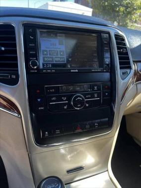 2011 Jeep Grand Cherokee Limited X