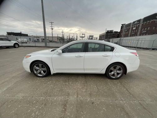 2012 Acura TL Technology