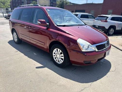 2012 Kia Sedona LX