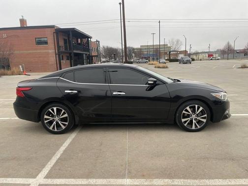 BLACK 2017 Nissan Maxima 3.5 S