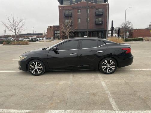 BLACK 2017 Nissan Maxima 3.5 S