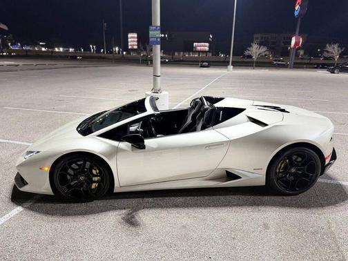 2017 Lamborghini Huracan LP610-4S