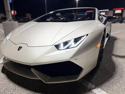 2017 Lamborghini Huracan LP610-4S