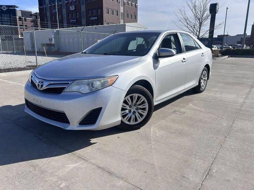 2014 Toyota Camry SE
