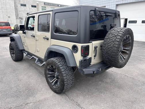 2017 Jeep Wrangler Unlimited Sport