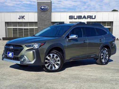 2023 Subaru Outback Touring XT