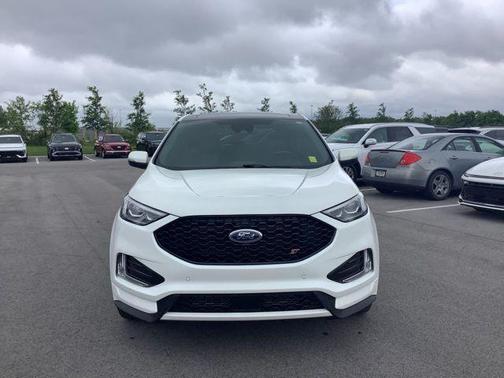 2022 Ford Edge ST