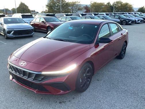 2026 Hyundai ELANTRA Sport