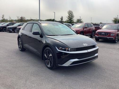 2025 Hyundai IONIQ 5 SEL