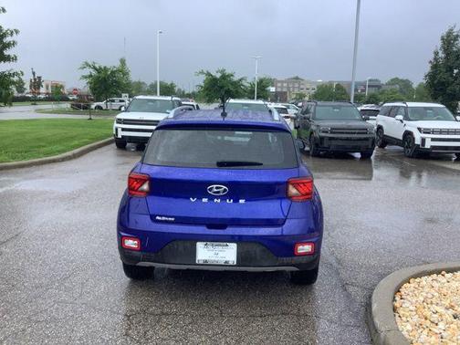 Intense Blue 2025 Hyundai VENUE SEL