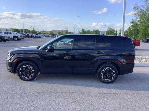 Phantom Black 2026 Hyundai SANTA FE SE