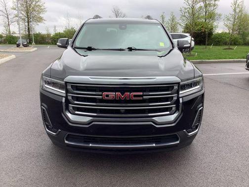 2022 GMC Acadia AWD AT4