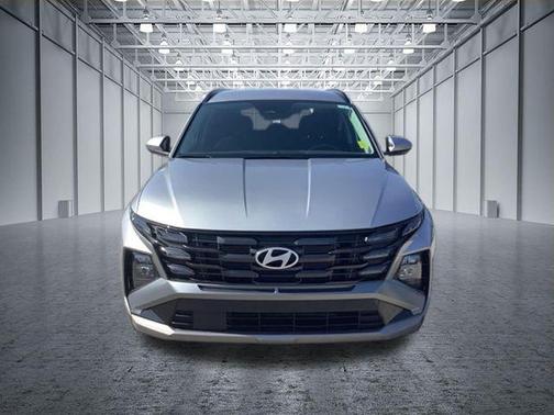 Shimmering Silver 2025 Hyundai TUCSON SEL