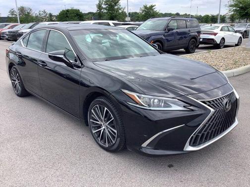2022 Lexus ES 350 Base