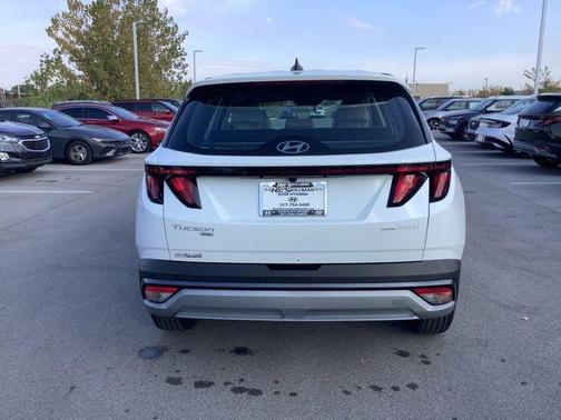 2026 Hyundai TUCSON Hybrid Blue SE