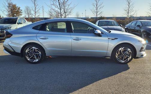 2026 Hyundai SONATA SEL