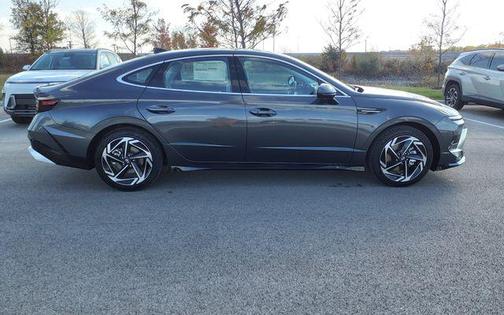 2026 Hyundai ELANTRA HEV SEL Sport