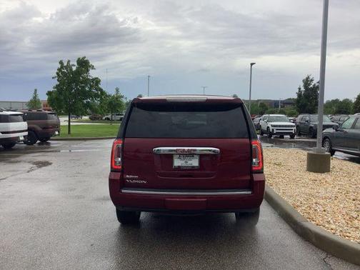 Crimson Red Tintcoat 2019 GMC Yukon Denali