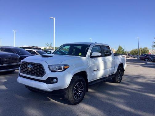 2022 Toyota Tacoma TRD Sport