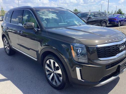 2022 Kia Telluride S