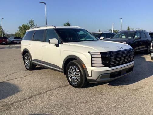 Creamy White Pearl 2027 Hyundai Palisade Hybrid SEL 7P
