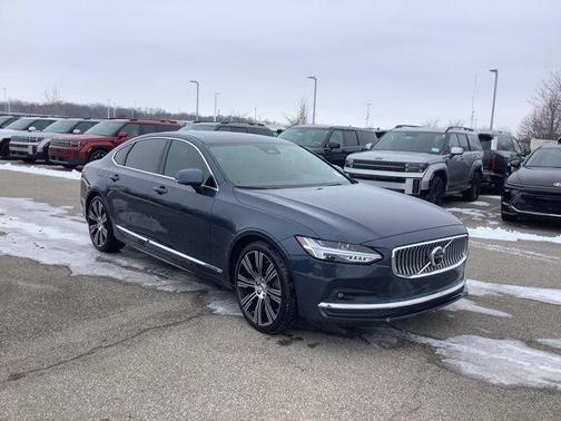 2023 Volvo S90 B6 Ultimate