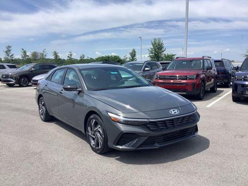 2025 Hyundai ELANTRA Sport