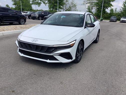 2025 Hyundai ELANTRA Sport