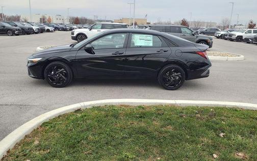 2026 Hyundai ELANTRA Sport