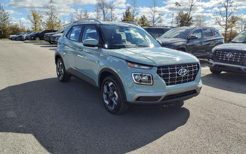 2026 Hyundai VENUE SEL