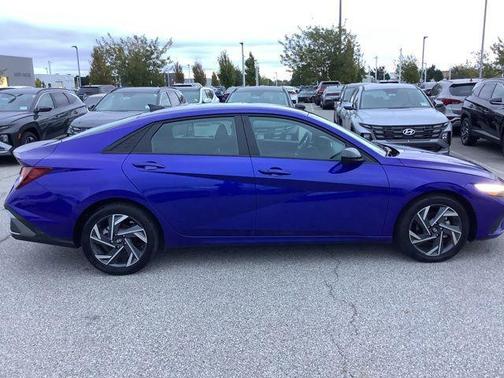 2025 Hyundai ELANTRA Sport