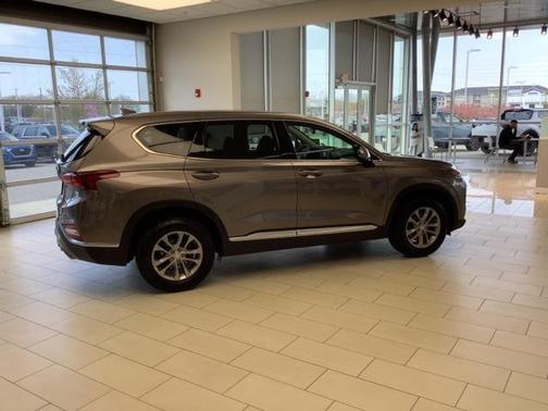 2019 Hyundai SANTA FE SEL 2.4