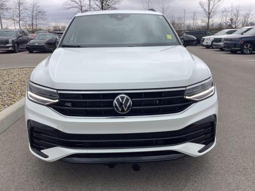 2024 Volkswagen Tiguan 2.0T SE R-Line Black 4MOTION